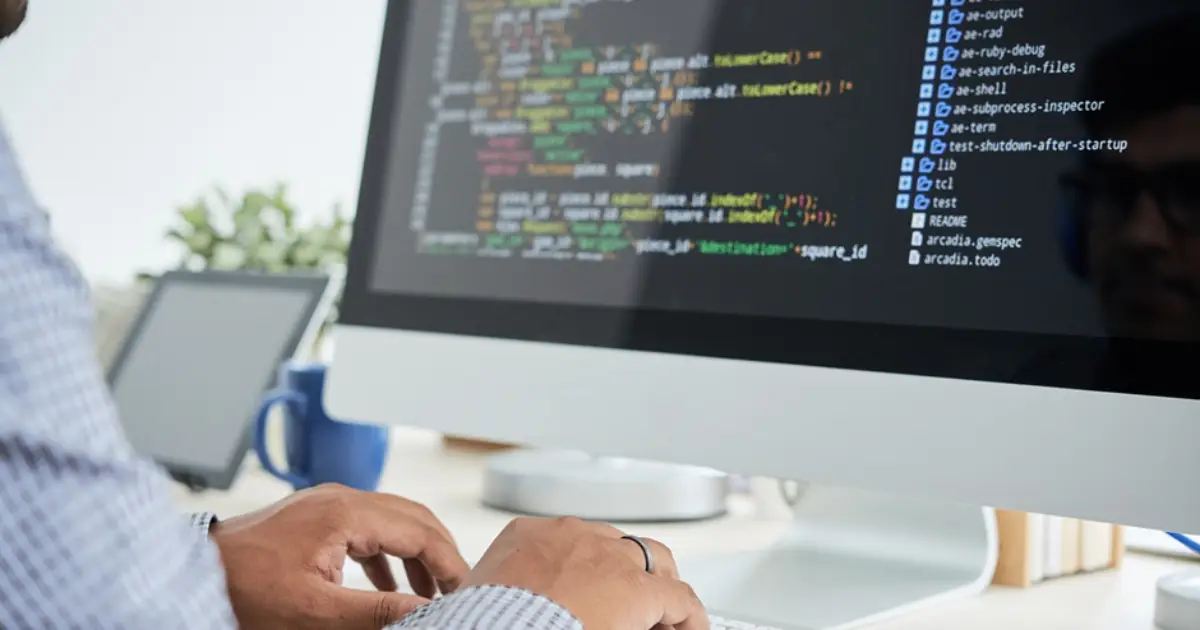 تطوير البرمجيات